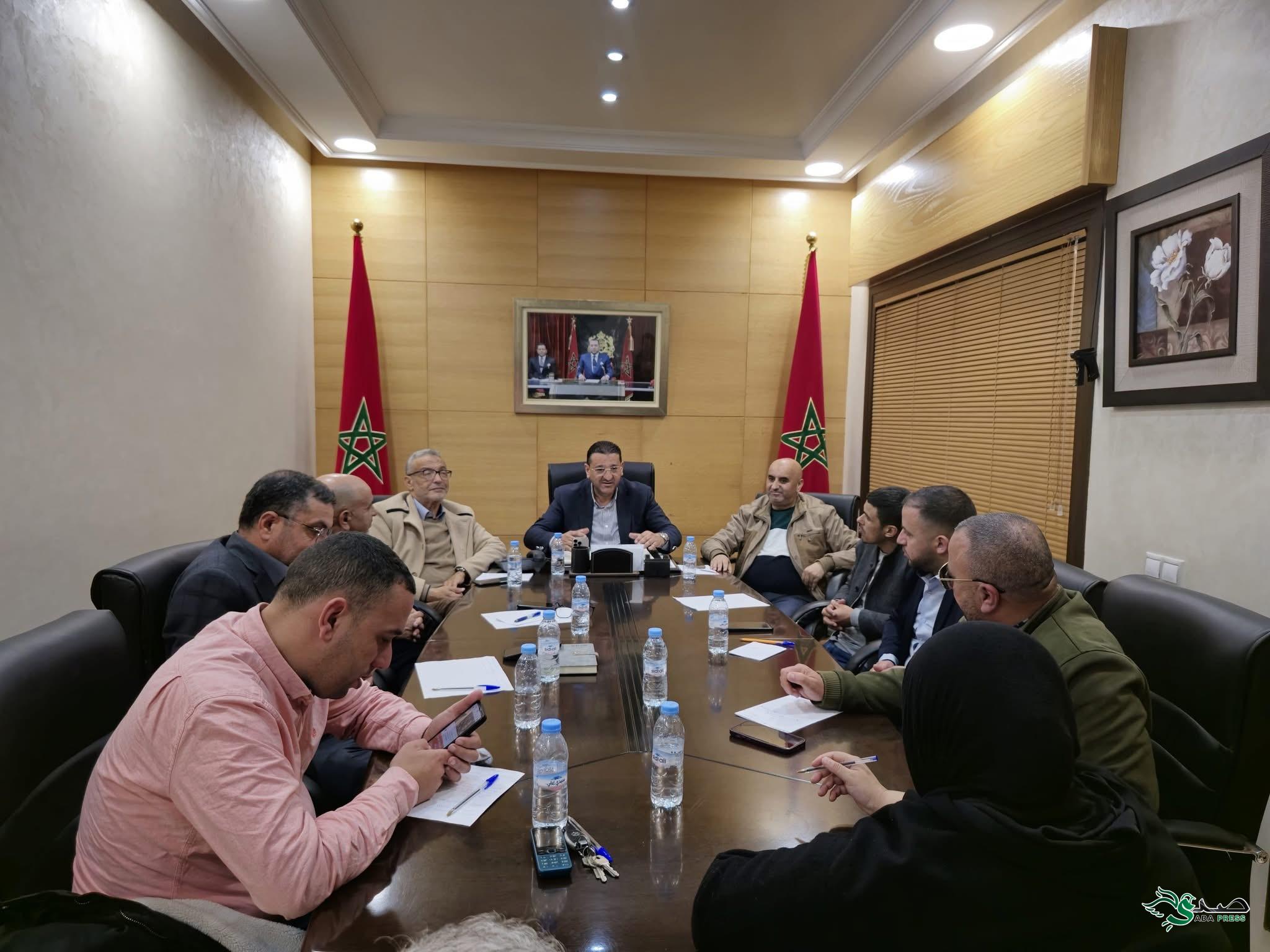 لقاء تواصلي لحزب الأصالة والمعاصرة لتعزيز التدبير المحلي بعمالة المضيق الفنيدق 4 IMG 1645